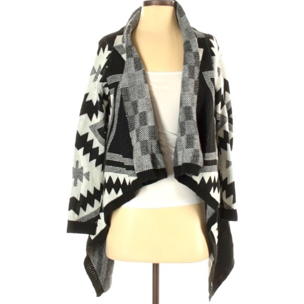 8‎ Red Butterflies S black white grey open waterfall southwest cardigan sweater